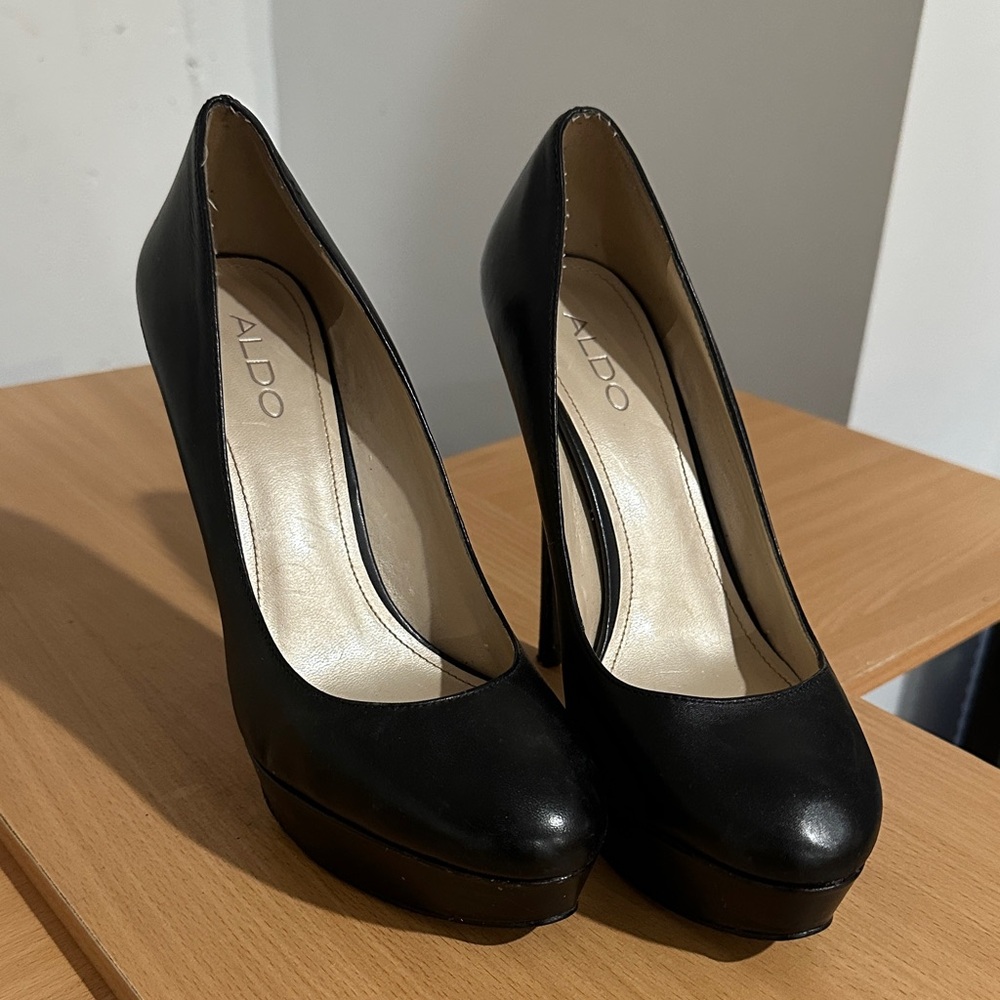 Aldo Classic Black Heels for Women